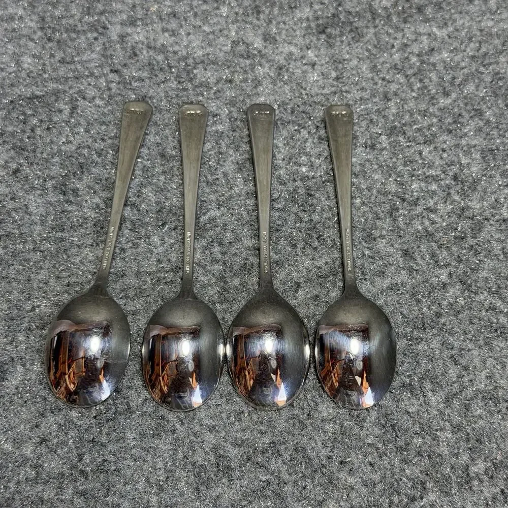 Avon Vintage Stainless Enameled Fruit Spoon Set Of 4 With Fruit Made In Japan - Picture 3 of 6